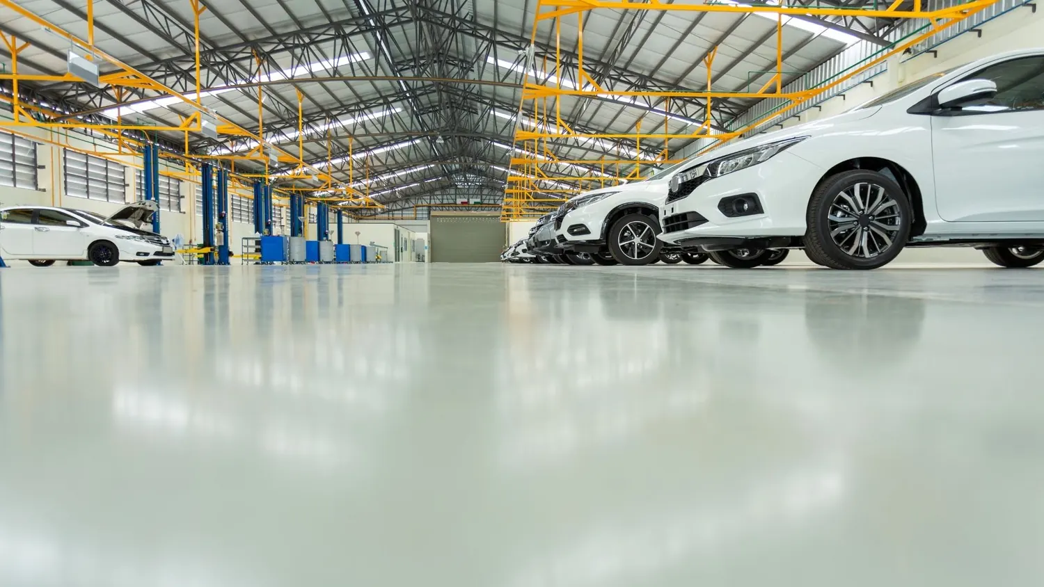 Commercial epoxy flooring for an auto shop near Logansport, IN